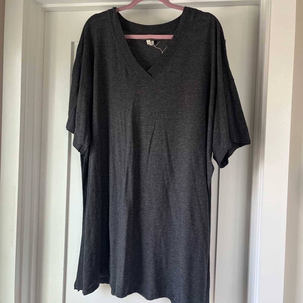 Women’s Charcoal V-Neck Tunic